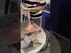 Mesin Laser Genggam 2000W 3-in-1 Memungkinkan Pengoperasian Terintegrasi Multi-Proses