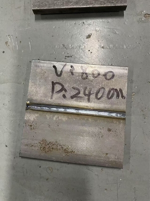 Kepala Las Fiber Optik 2000W untuk Pengelasan Material Baja Karbon dan Baja Tahan Karat